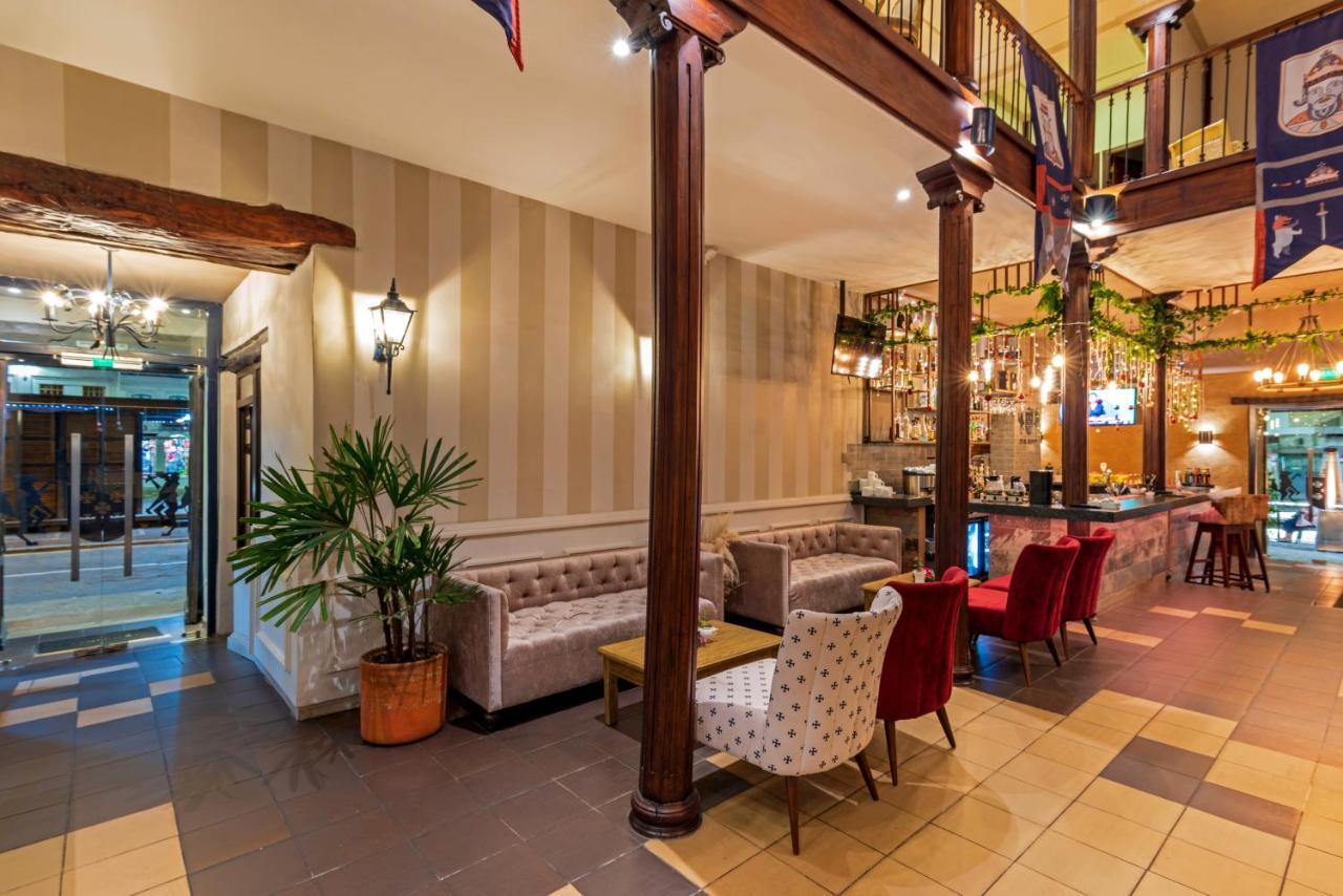 קואנקה Hotel La Cofradia Pub-House מראה חיצוני תמונה